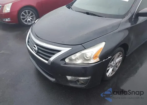 2013 Nissan Altima 2.5 Sv z USA, uszkodzony, nr VIN 1N4AL3AP4DC198875